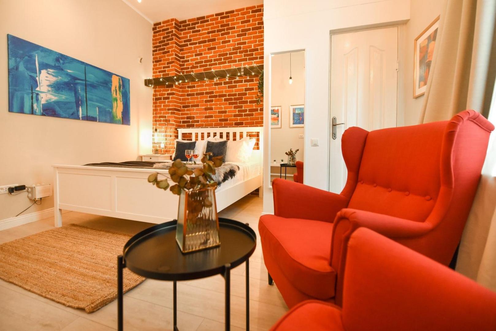 Elegant Studio - Urban Escape In Bukarest Eksteriør billede