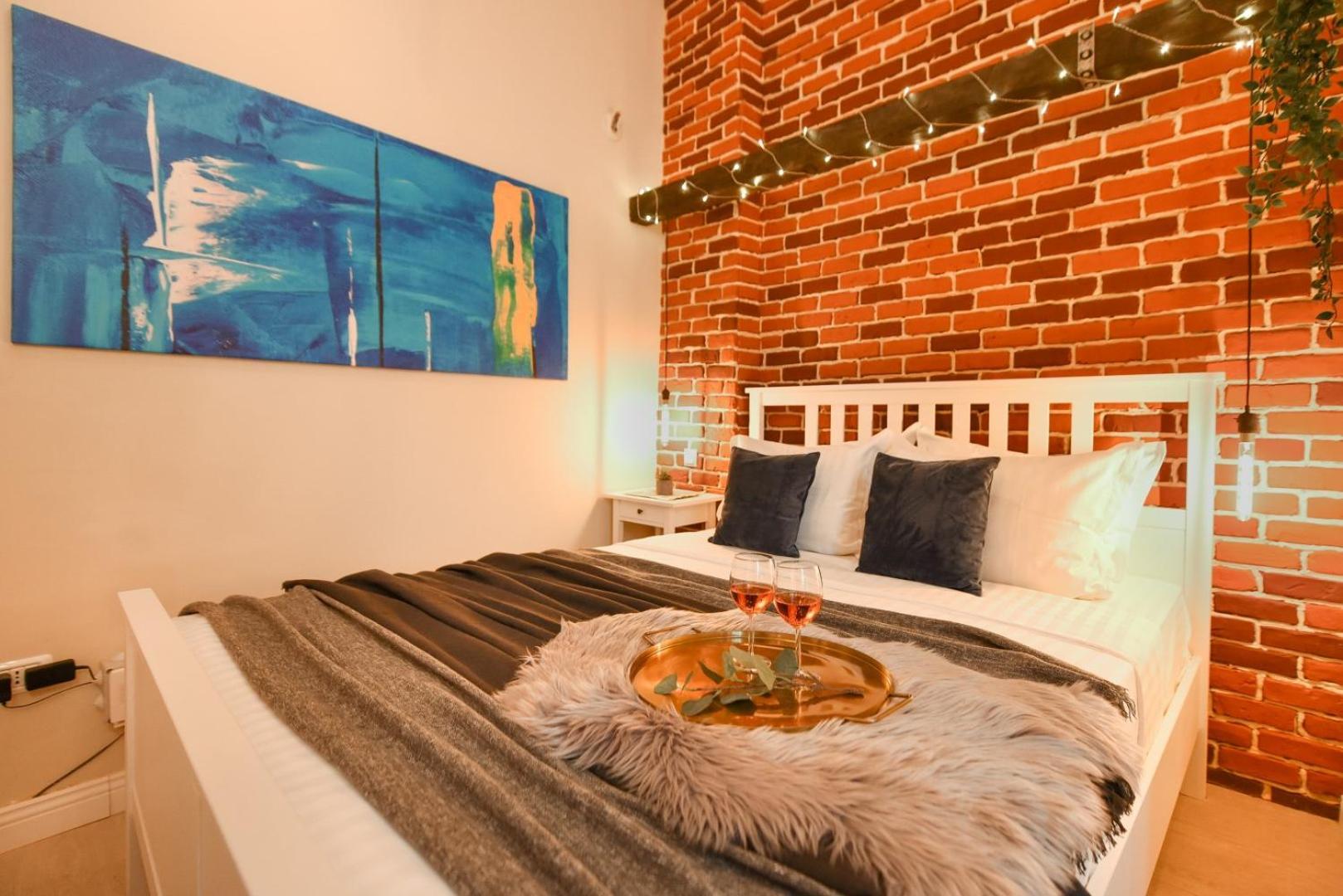 Elegant Studio - Urban Escape In Bukarest Eksteriør billede